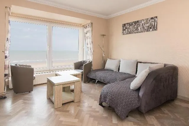 Apartment Toplocatie Middelkerke Frontal Sea View
